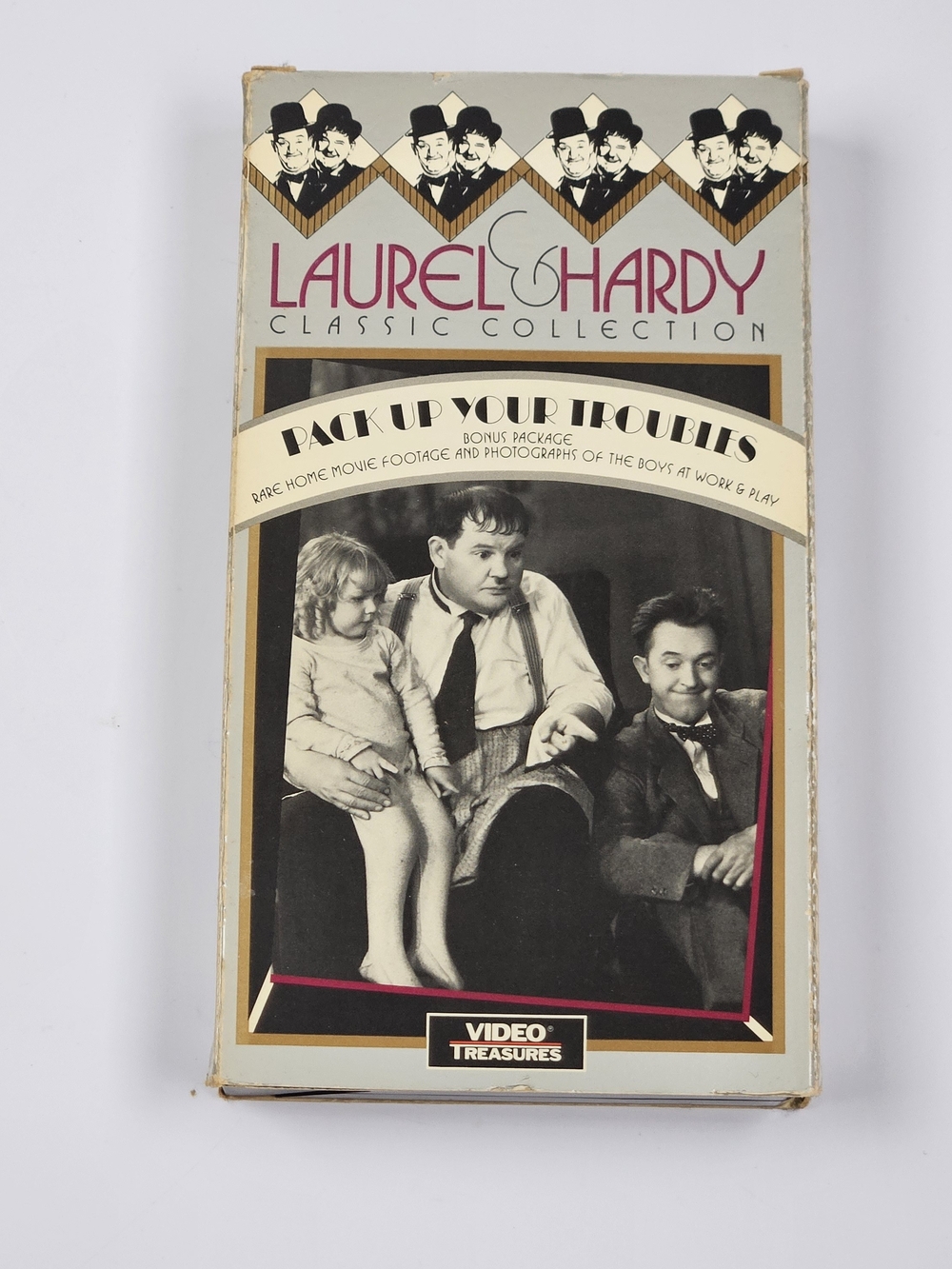 Laurel & Hardy Pack Up Your Troubles VHS 1991 Video Treasures SV9302
